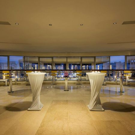 Qabila Westbay Hotel By Marriott Doha Kültér fotó The lobby