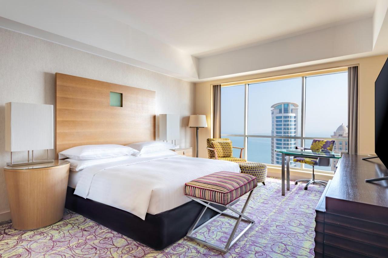 Qabila Westbay Hotel By Marriott Doha Kültér fotó Deluxe room