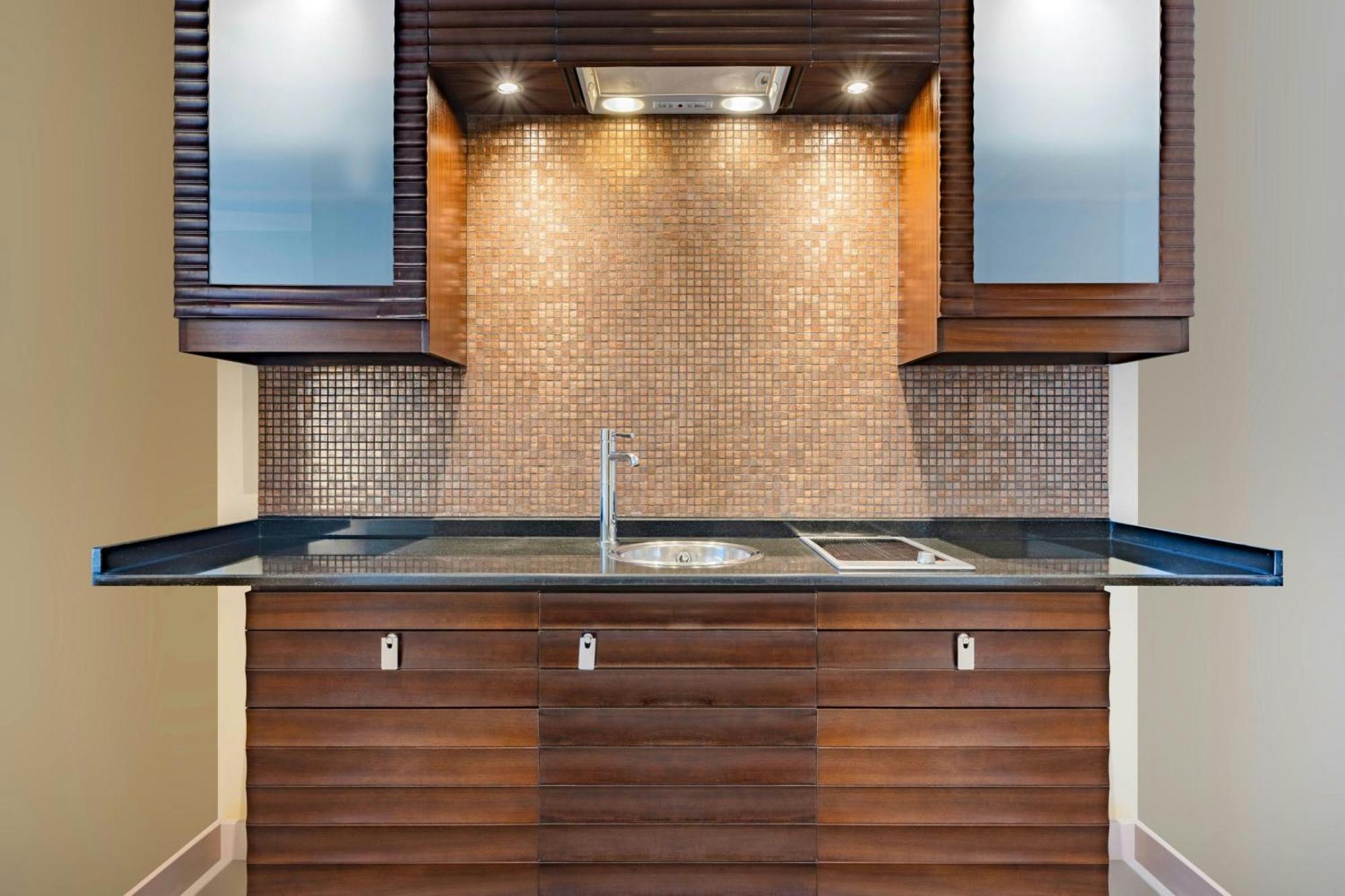Qabila Westbay Hotel By Marriott Doha Kültér fotó A kitchen with a single-bowl sink