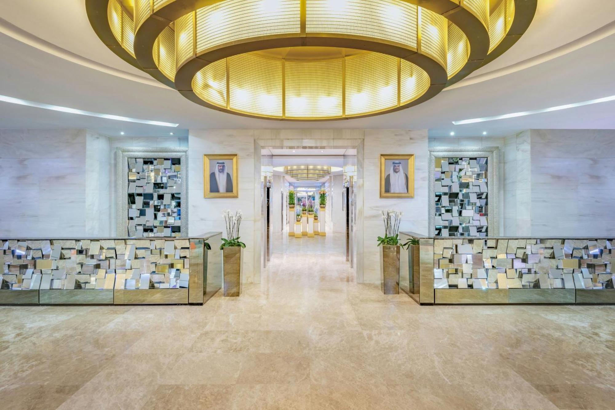 Qabila Westbay Hotel By Marriott Doha Kültér fotó Lobby